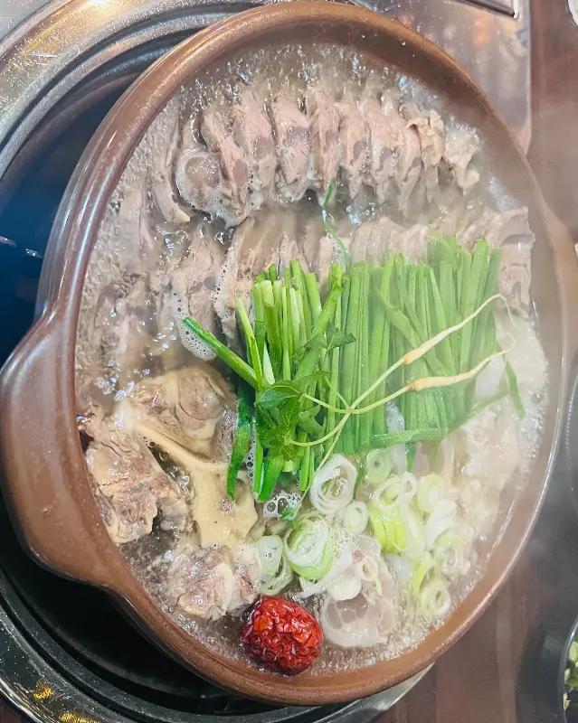 아롱사태 수육의 압도적인 비주얼