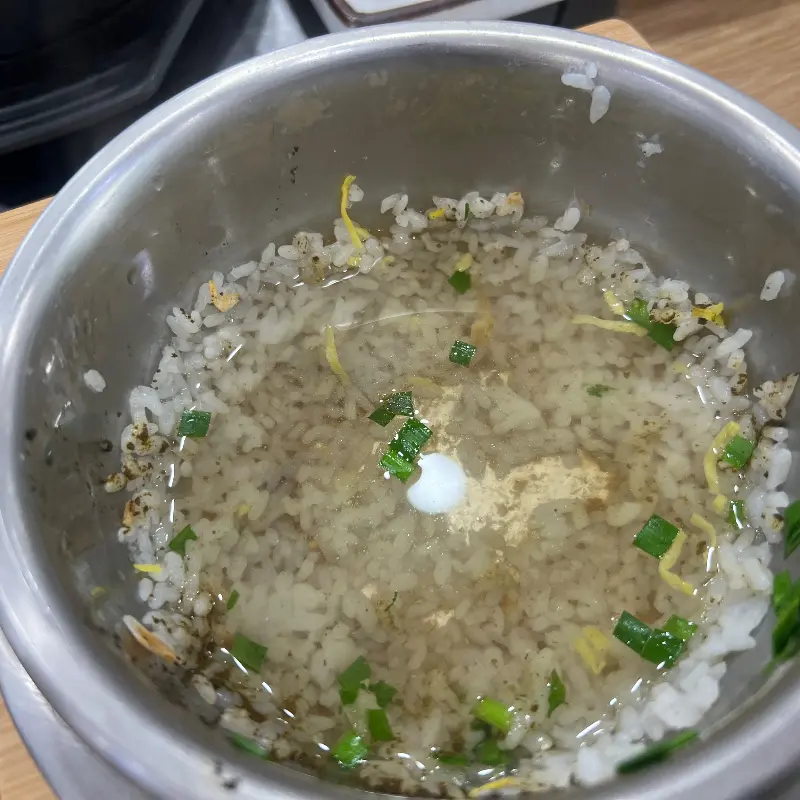 전복 솥밥 누룽지