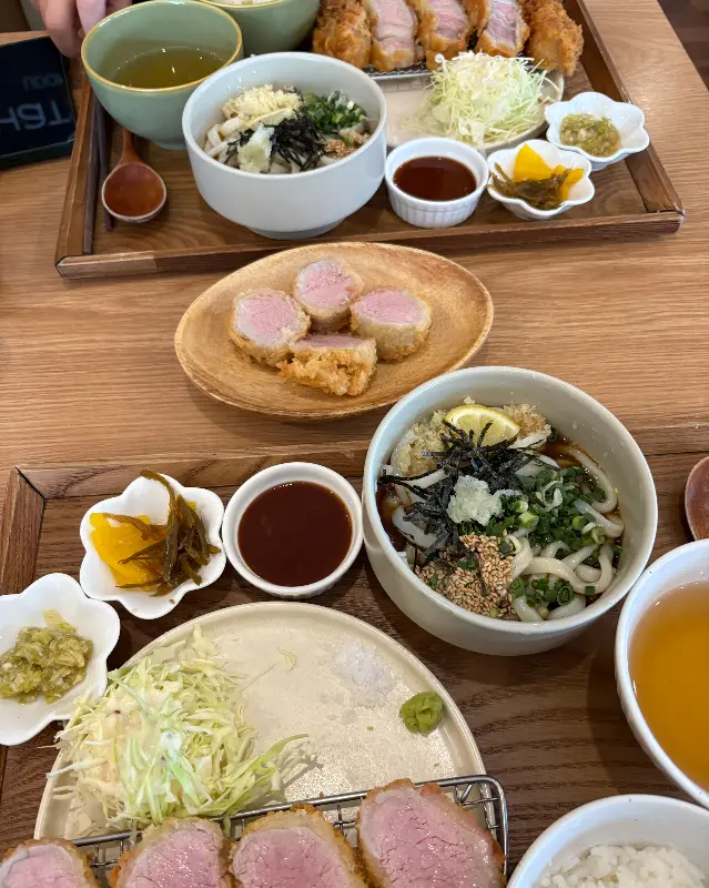 쾌적하고 넓은 매장