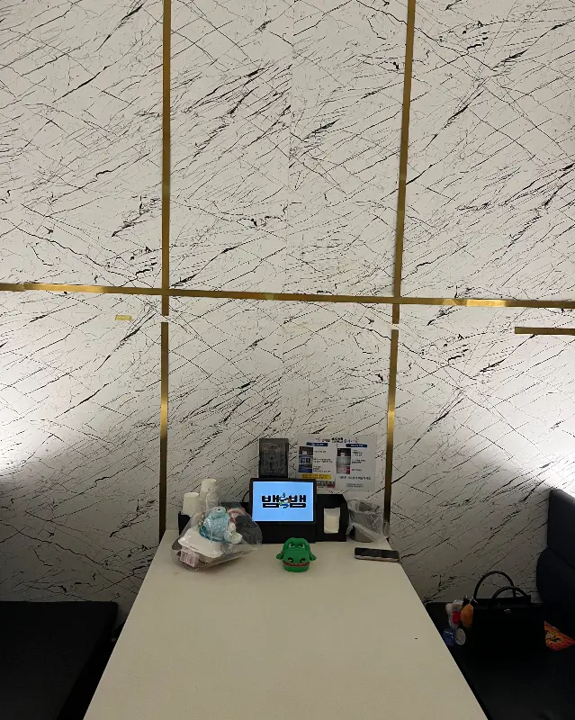 깔끔한 룸 내부