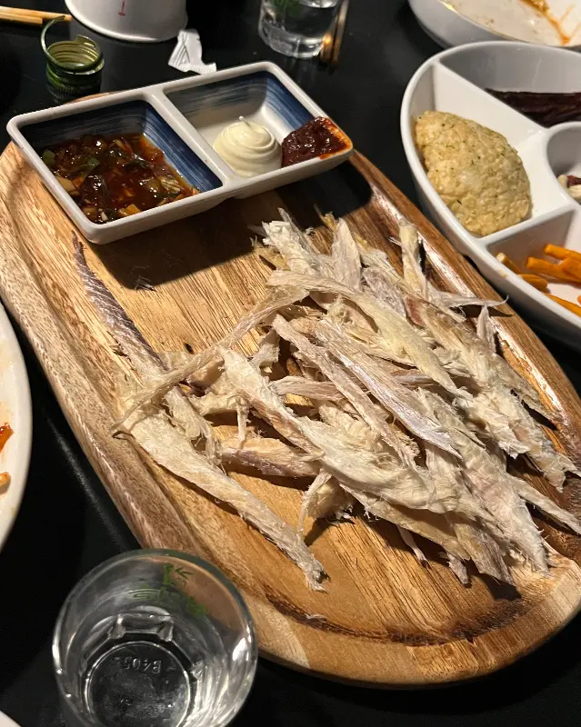 큼지막한 노가리 구이