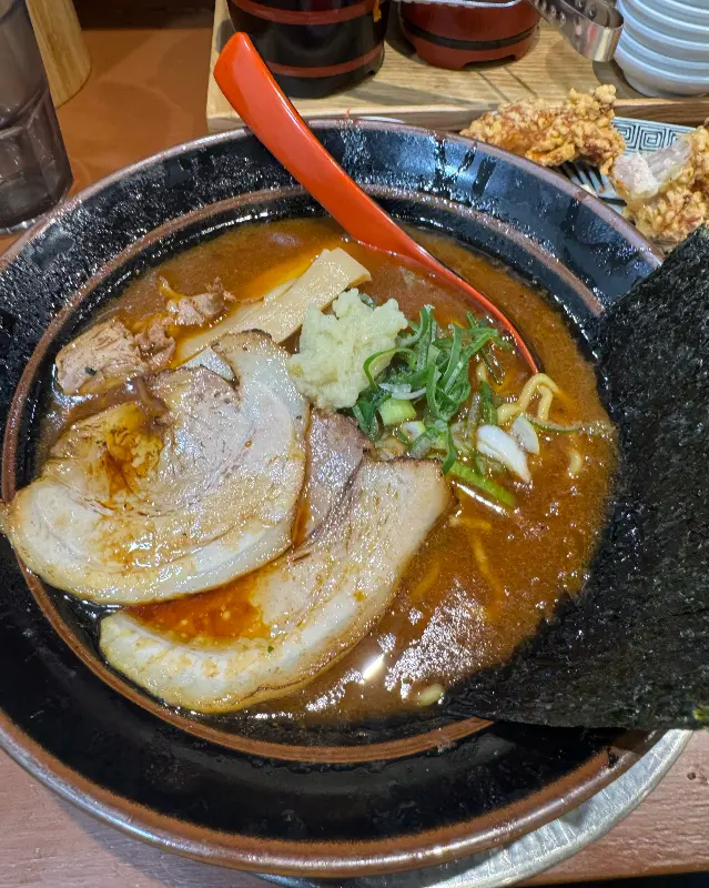 라멘 한 상 차림