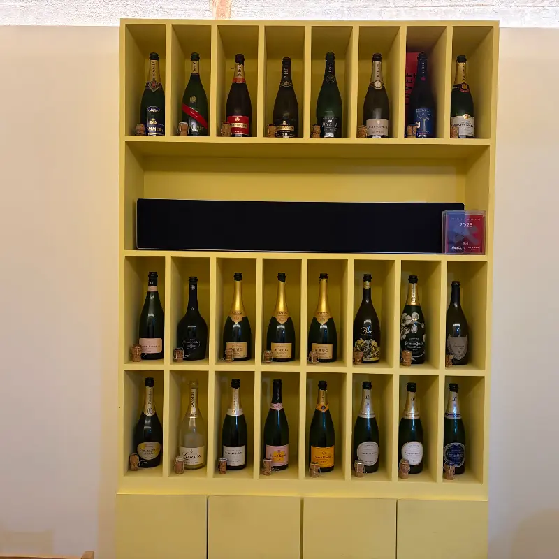 와인 진열장