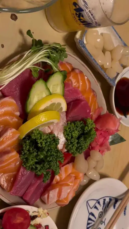 참치와 연어의 조화