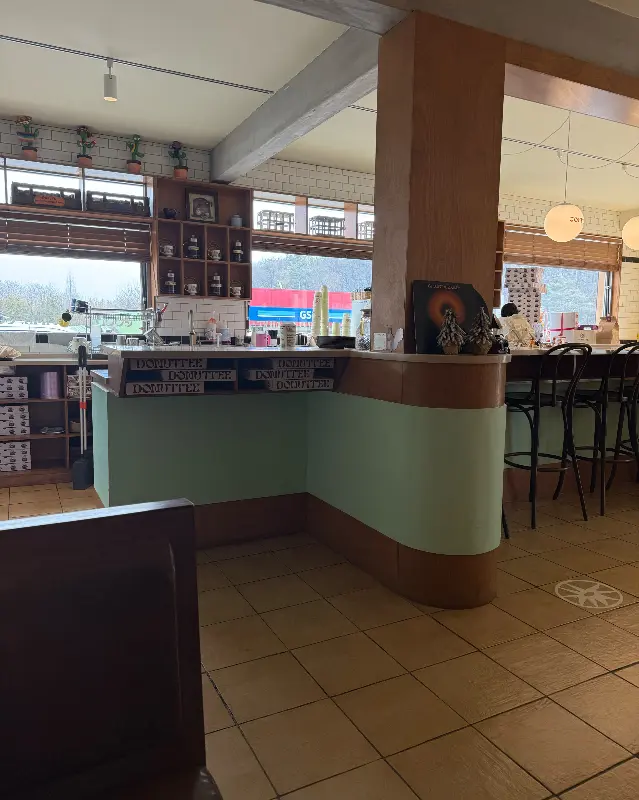 도너티 내부 인테리어