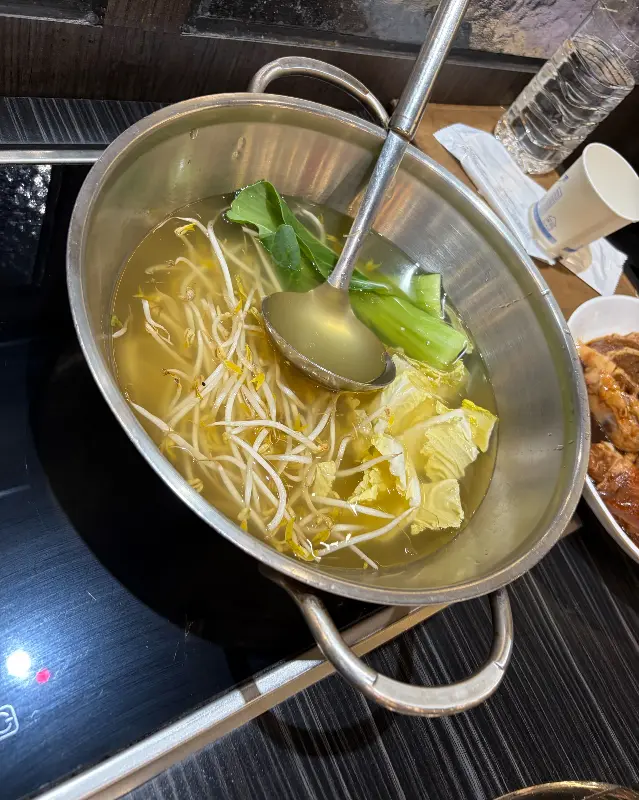 샤브샤브에 칼국수 사리