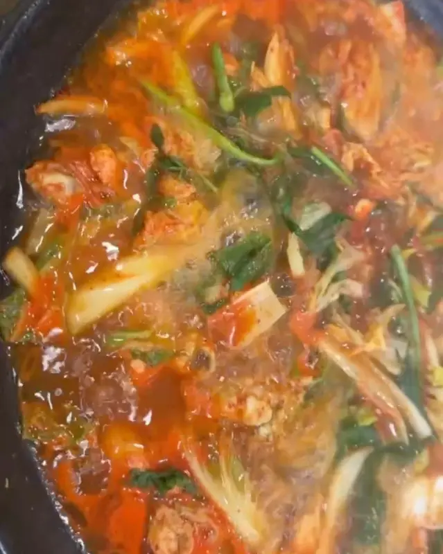 인삼이 들어간 물닭갈비