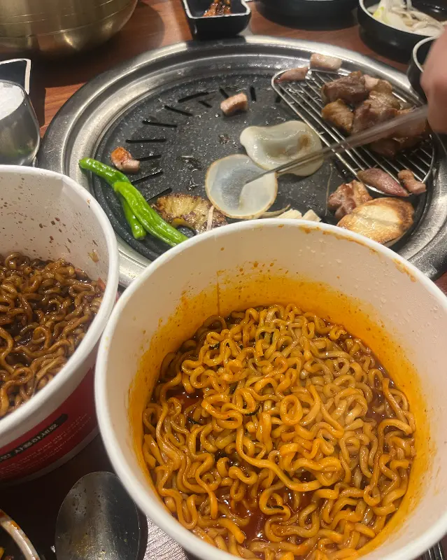 셀프 라면 코너