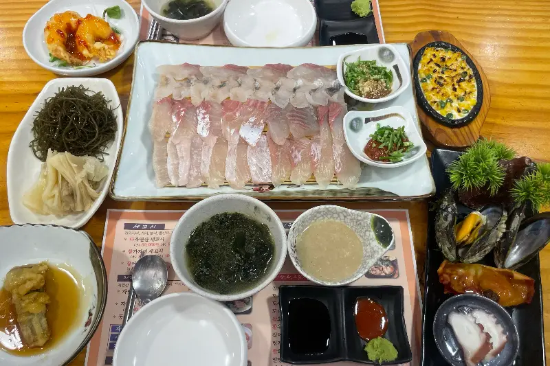 다채로운 해산물 한 상