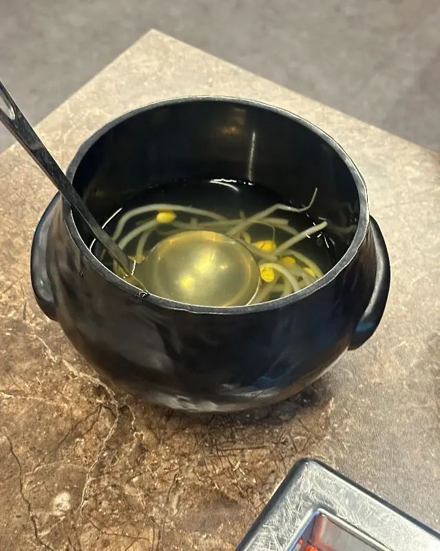 시원한 콩나물국