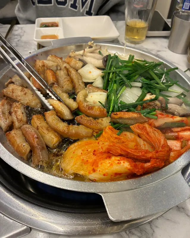 황곱 곱창과 김치