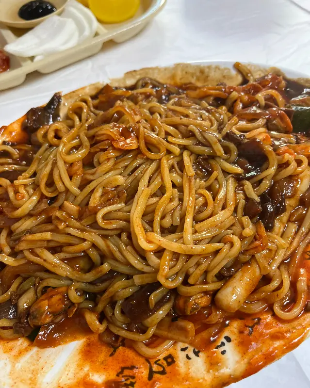 비빔짬뽕 한 그릇