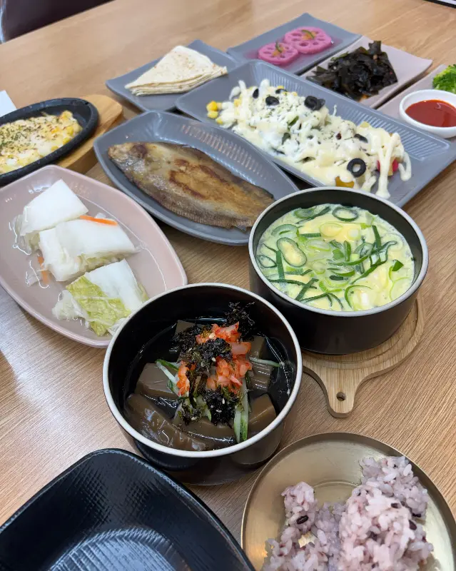 다채로운 밑반찬