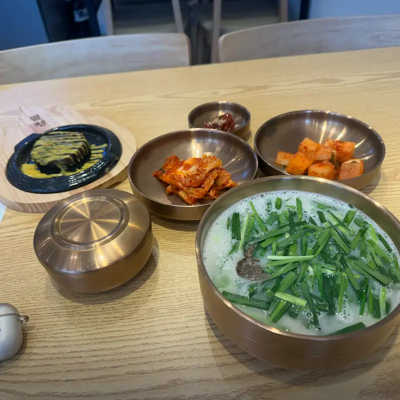 열정국밥 한상차림