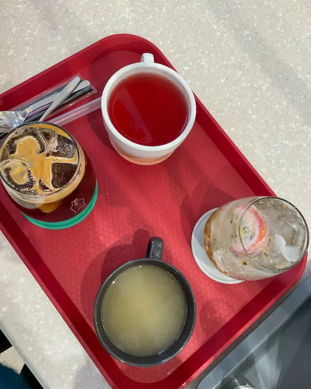 구례역제과점 내부