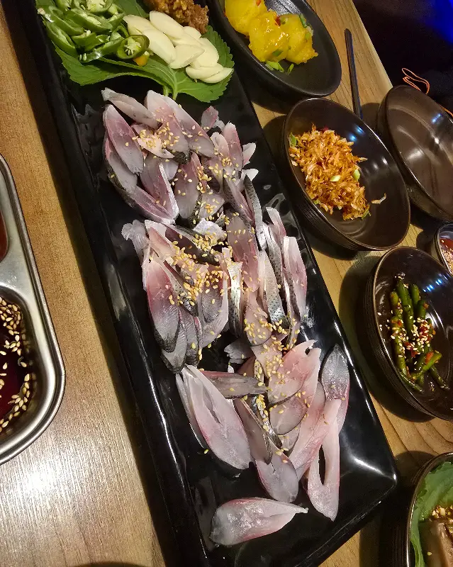 삼치회