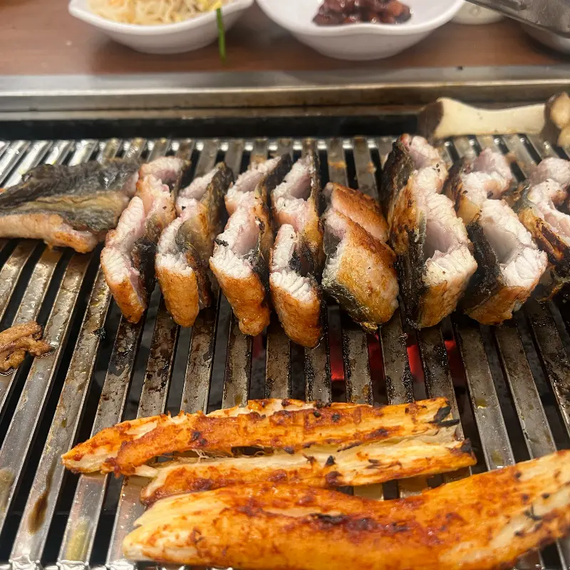 맛있게 구워진 장어