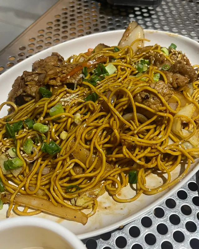 불향 가득한 차오미엔