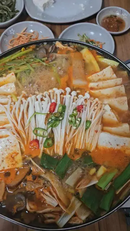 두부전골의 비주얼