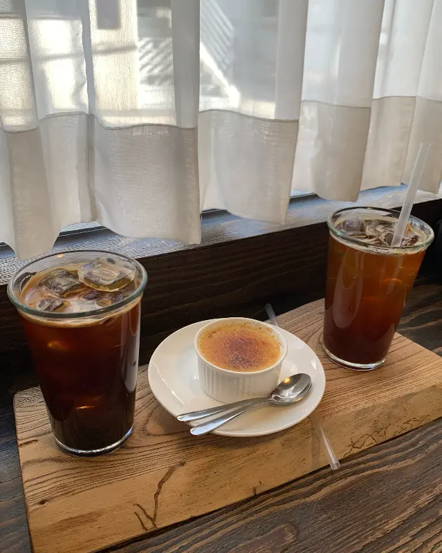 크림 브륄레와 아이스 아메리카노