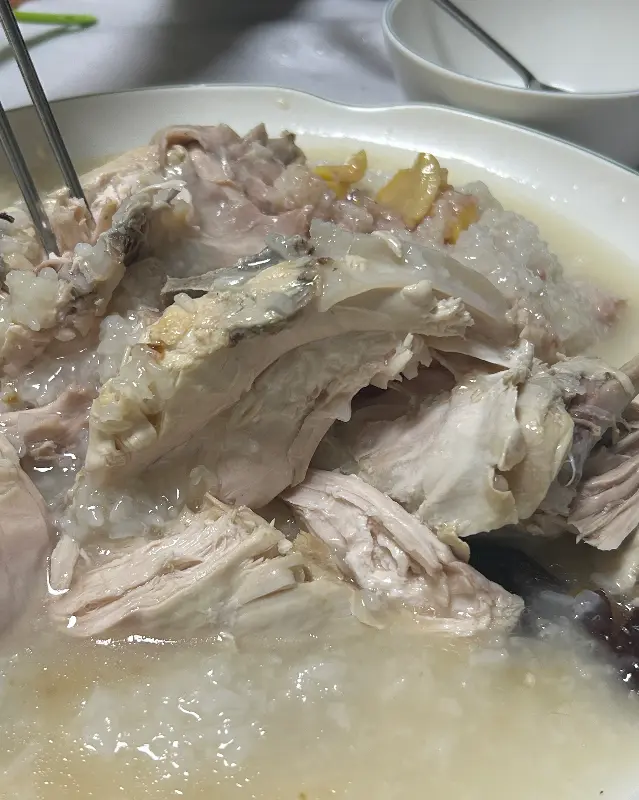 살코기가 풍부한 오리