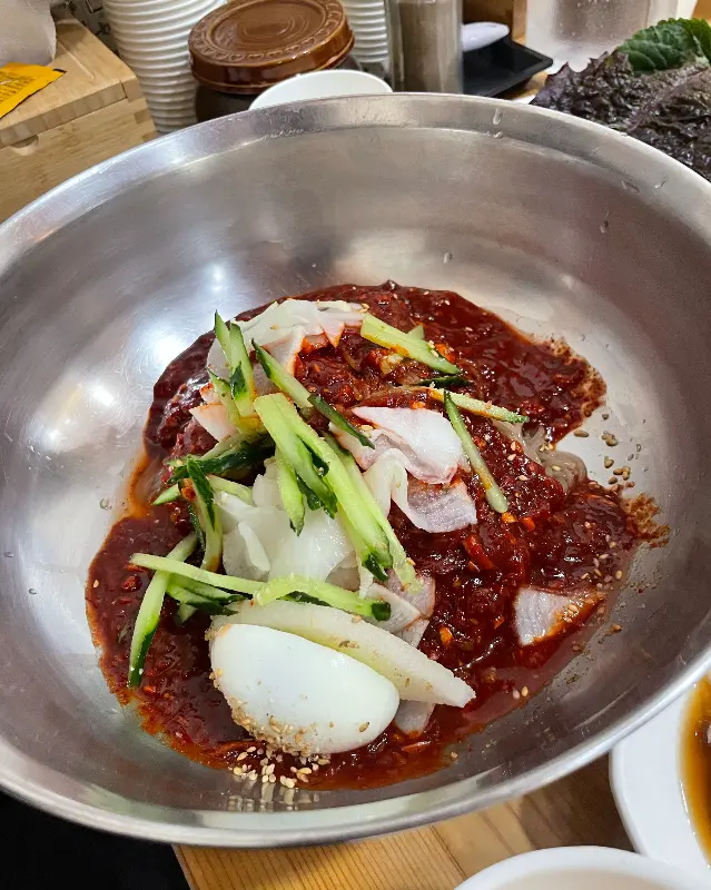 종가집 돼지국밥의 막국수