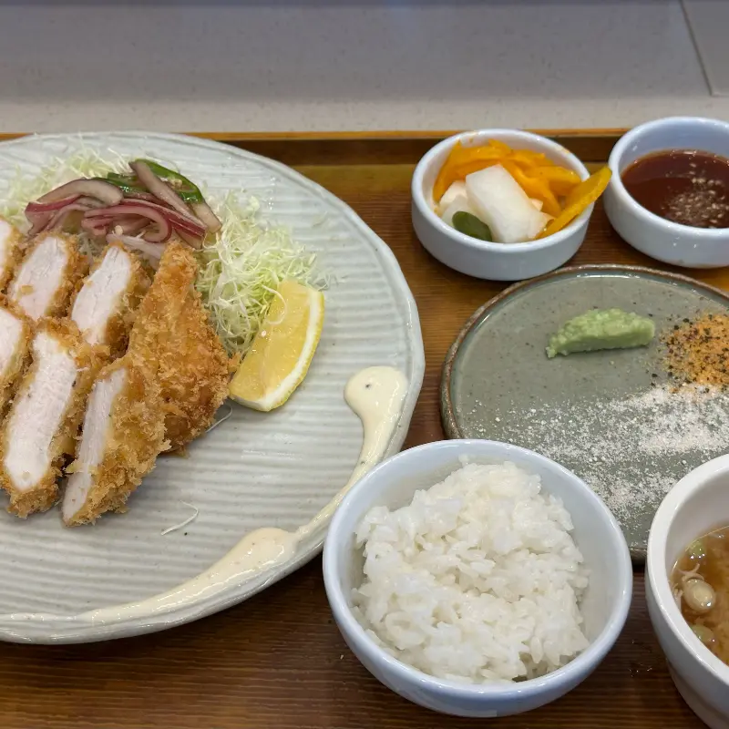 심카츠 정식 한 상