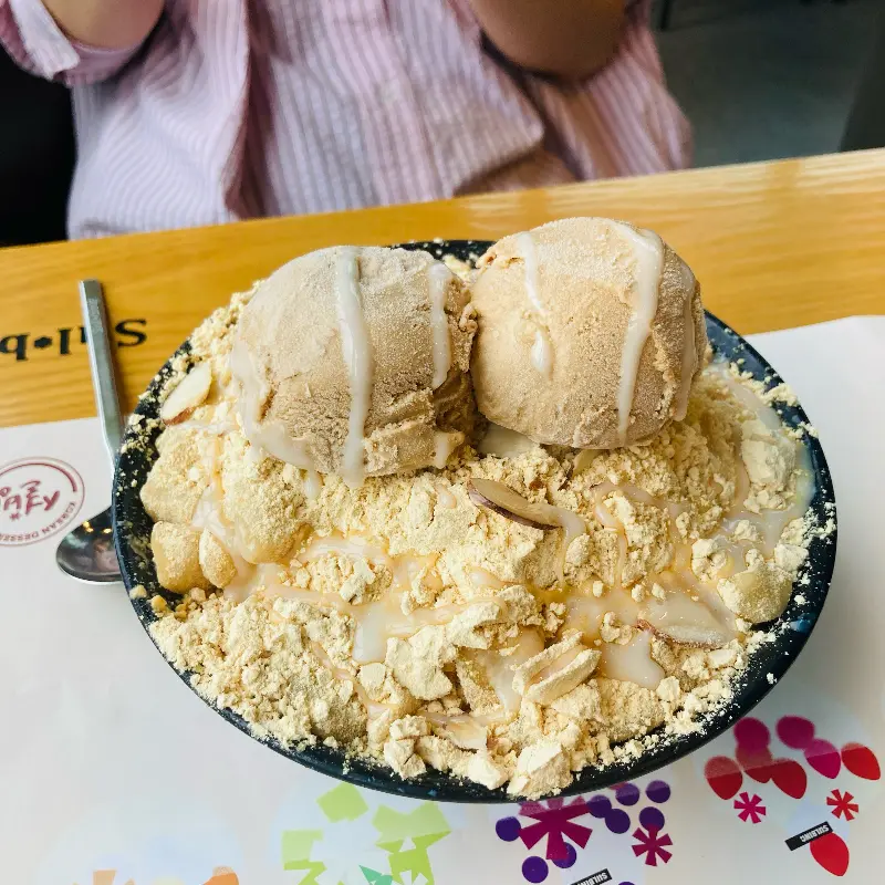 인절미 설빙의 고소한 자태