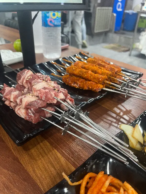 다양한 꼬치 메뉴
