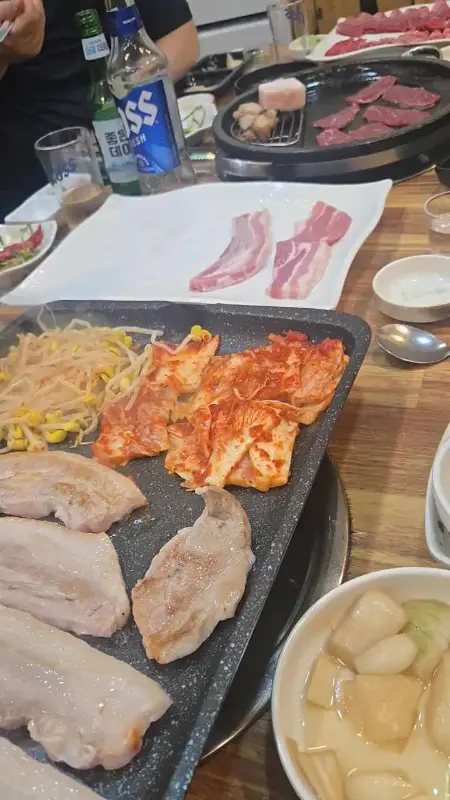 푸짐한 한 상 차림