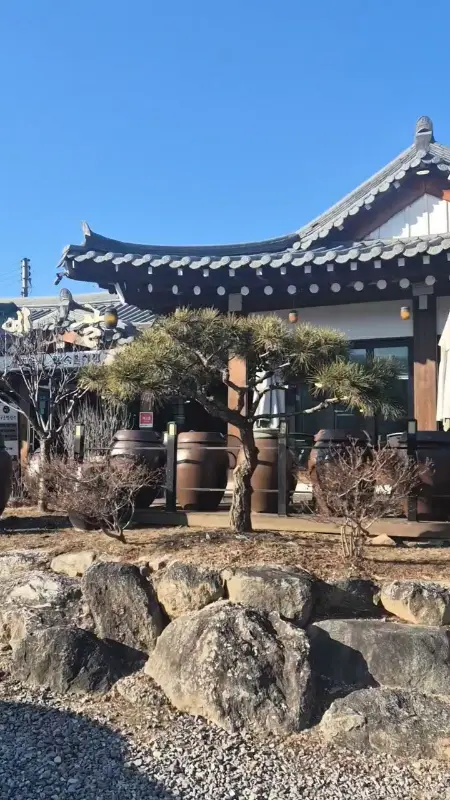 가평 옛골정식 한옥 건물 외관