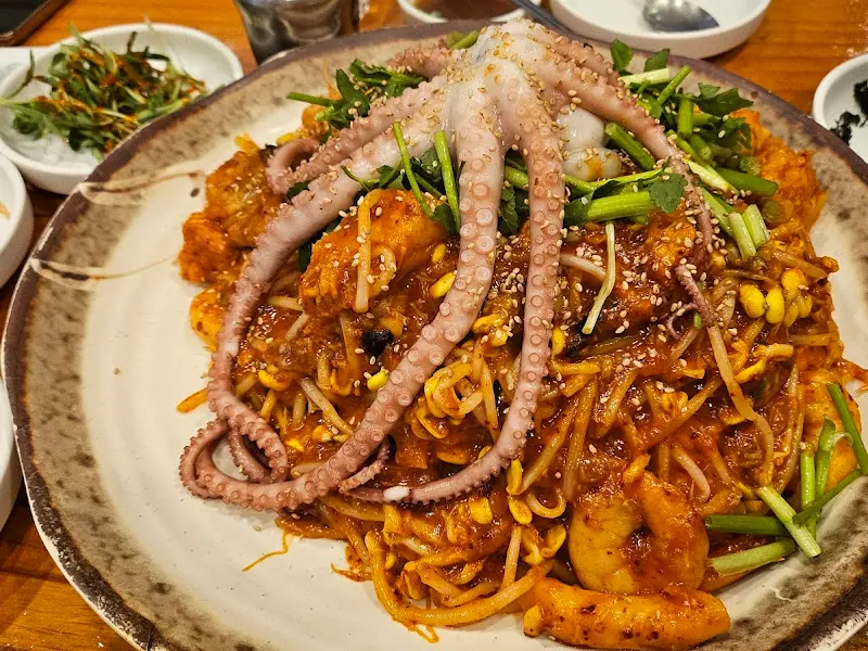 낙지 추가 아구찜