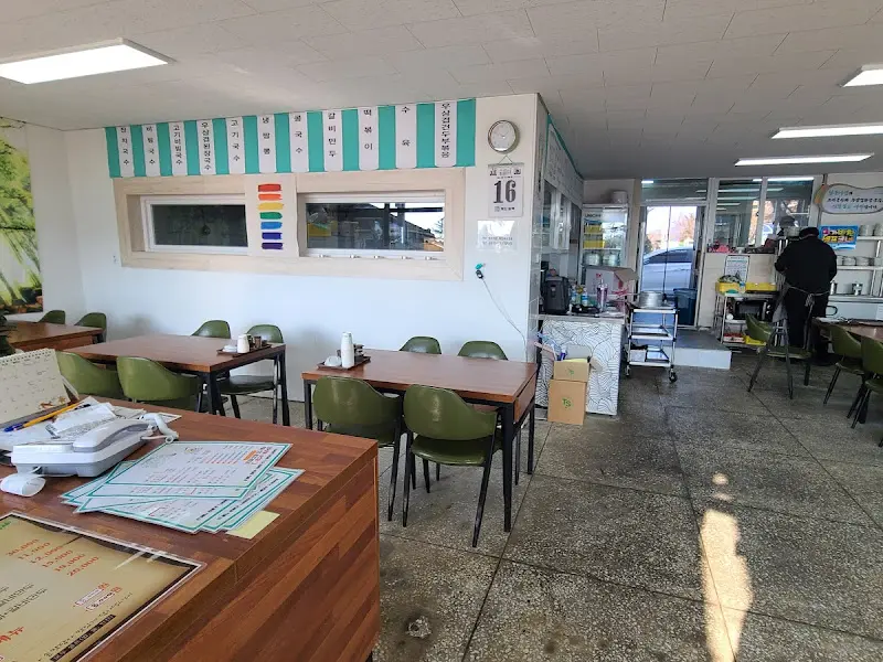 청춘이選 면 내부 모습