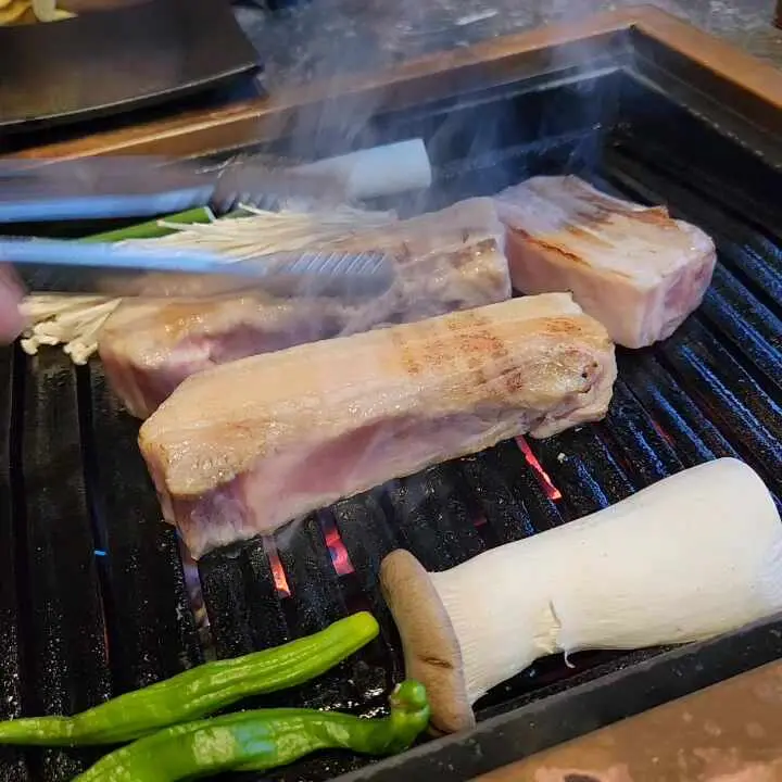 마장동김씨 삼겹살 구이