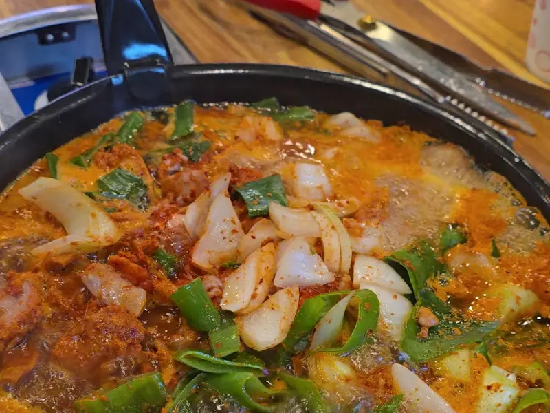 끓고 있는 선산곱창