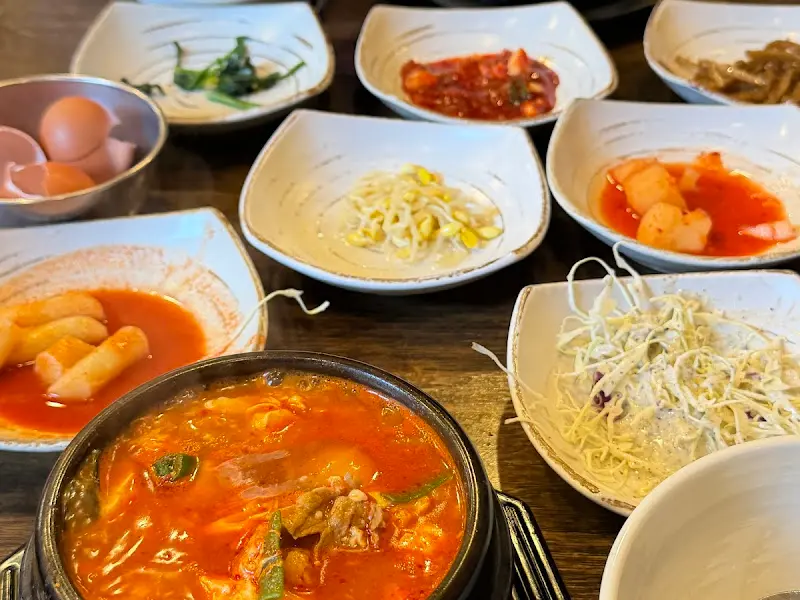 고등어 김치찜과 밑반찬