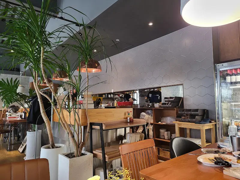 폴이네키친 내부 인테리어