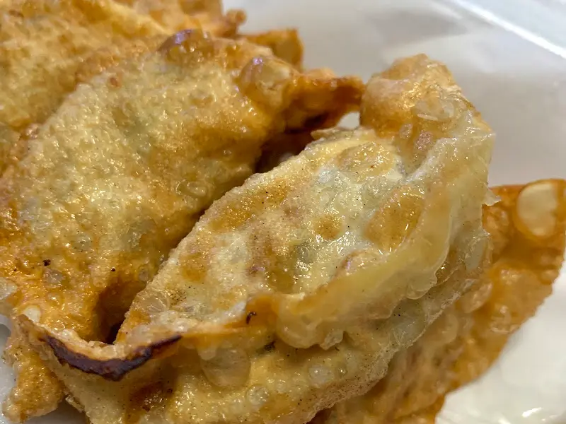 구불리 만두 군만두