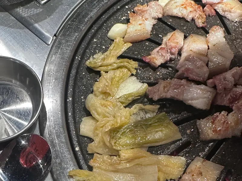 구워지고 있는 고기