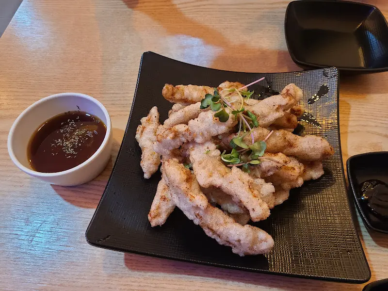 접시에 담긴 탕수육