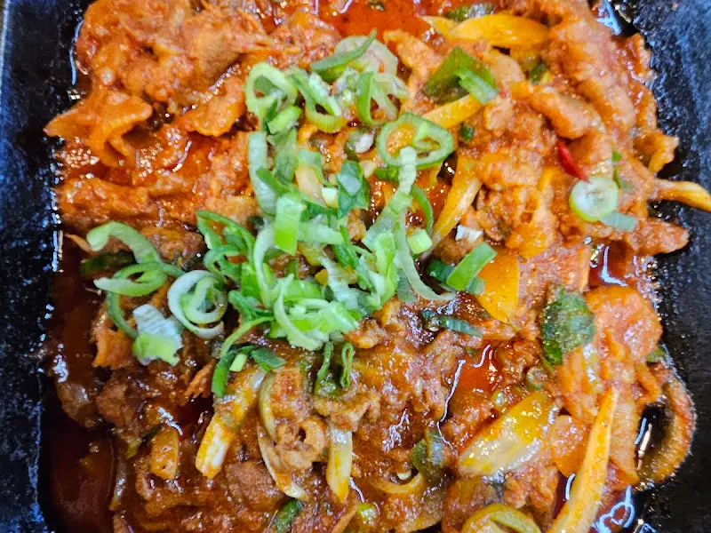 맛깔스러운 반찬들