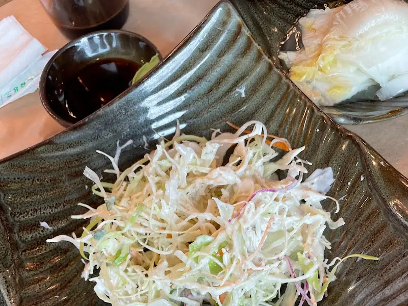 식당 내부 인테리어