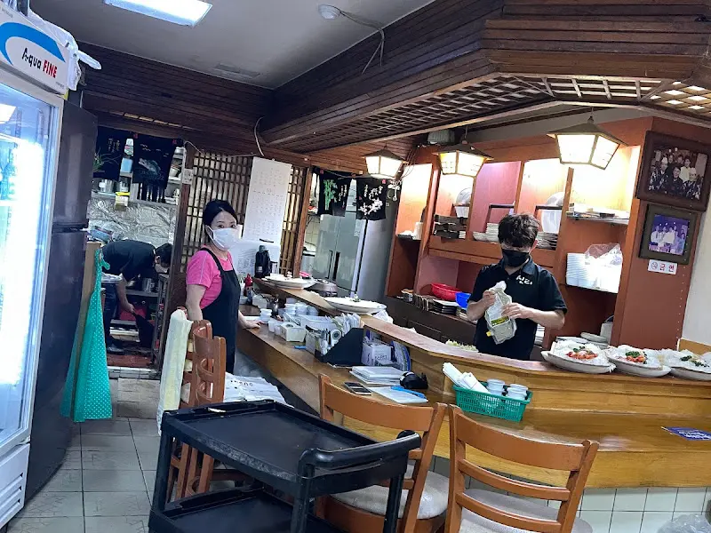 신라초밥 전체 상차림