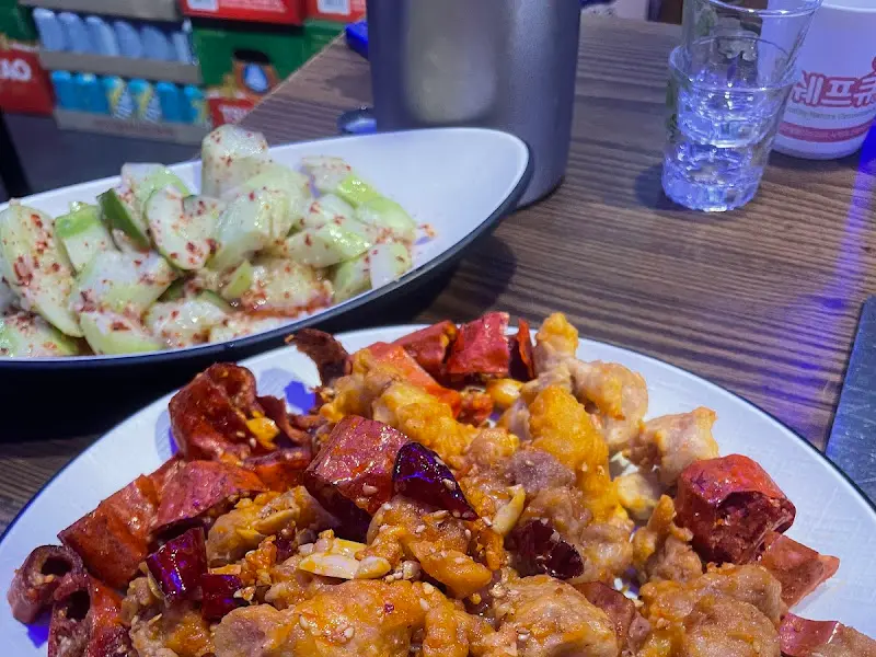 라즈지와 오이무침