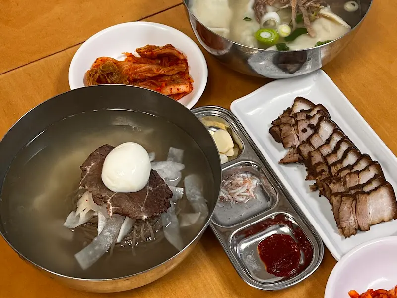 서북면옥 전체 상차림