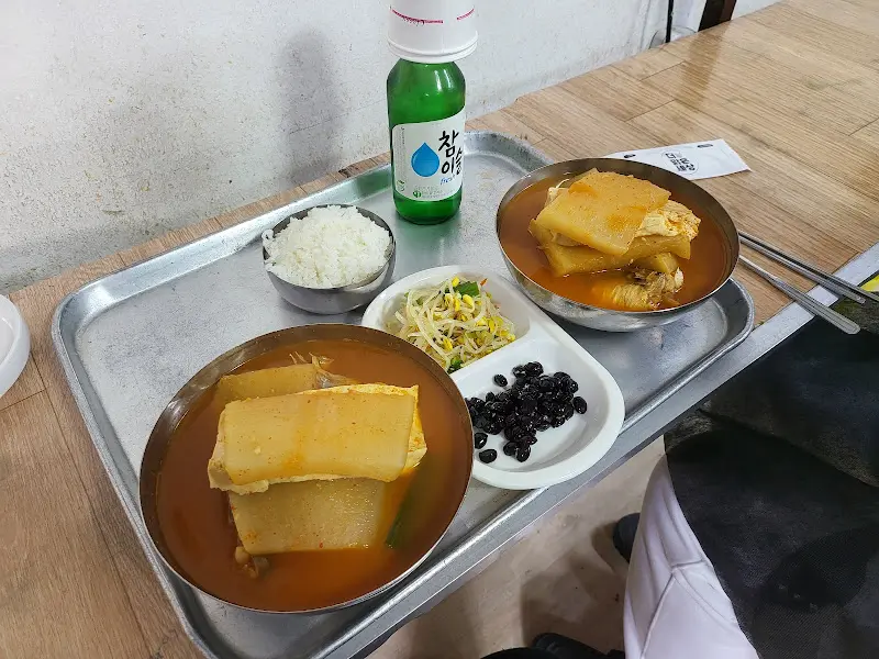 광주식당 전체 상차림