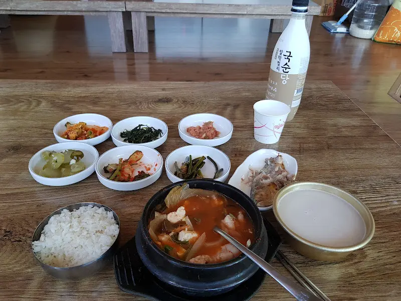 밑반찬과 국순당