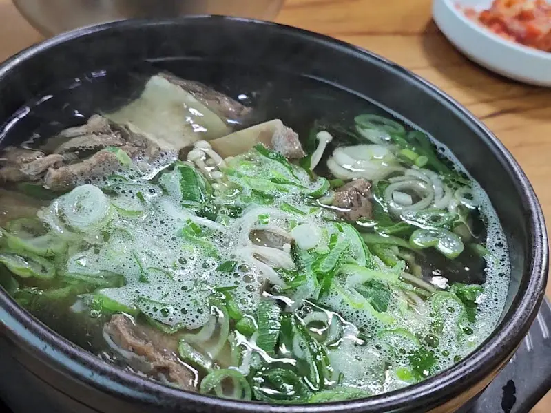 왕갈비탕 근접샷