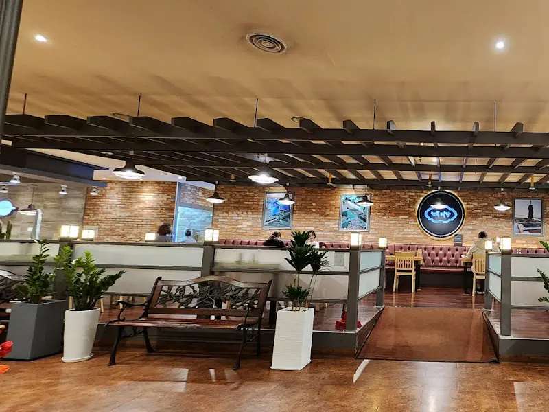 전복이 듬뿍 들어간 솥밥