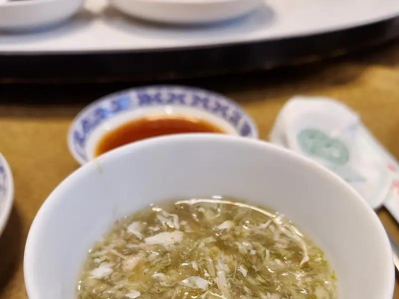 고급스러운 분위기의 희래등 내부